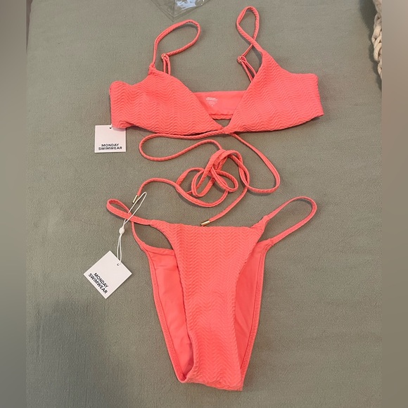 NWT Monday Swimwear azalea pink bikini - Picture 8 of 10